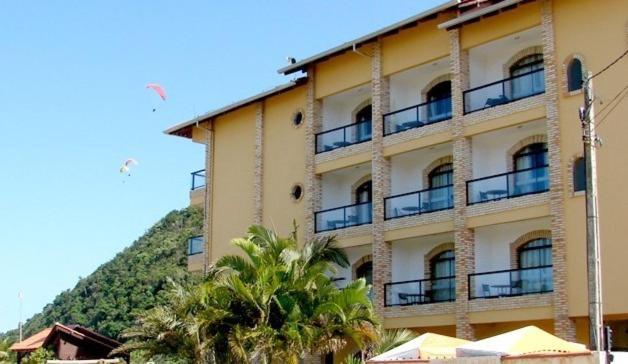Hotel Joao De Barro Itajai Exterior photo
